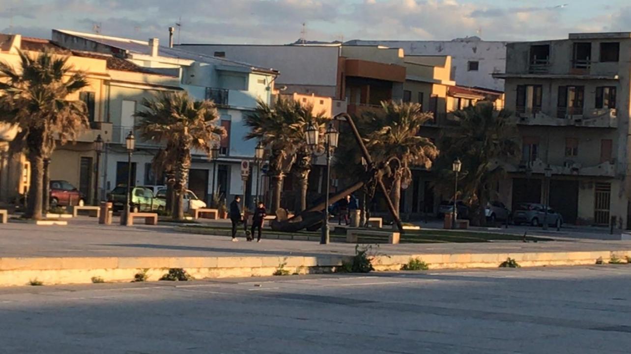 דירות ברצלונה פוצו די גוטו La Casa Di Wioletta מראה חיצוני תמונה