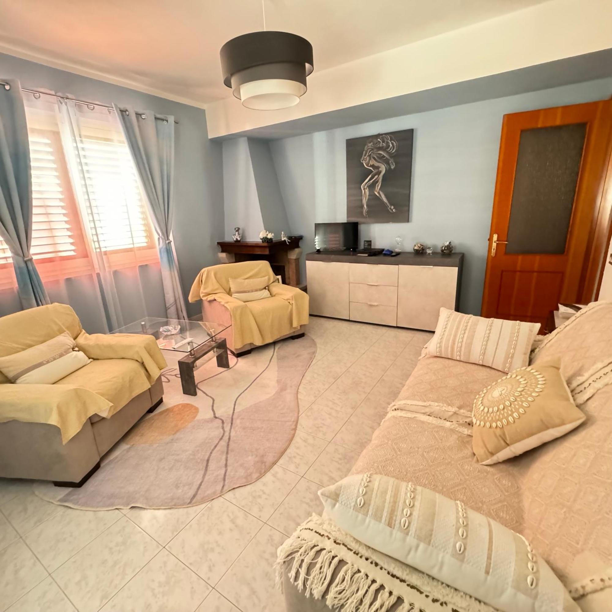 דירות ברצלונה פוצו די גוטו La Casa Di Wioletta מראה חיצוני תמונה