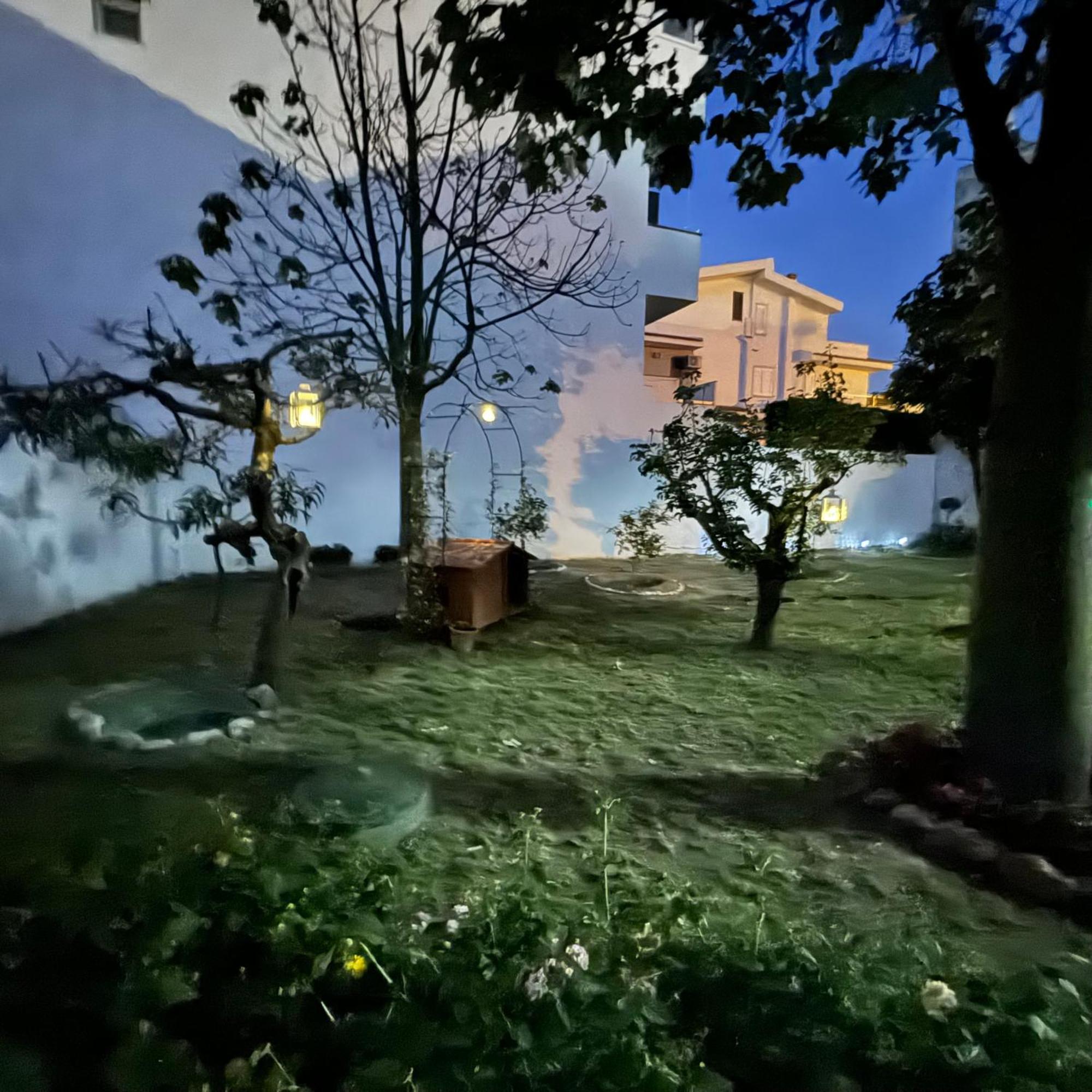 דירות ברצלונה פוצו די גוטו La Casa Di Wioletta מראה חיצוני תמונה